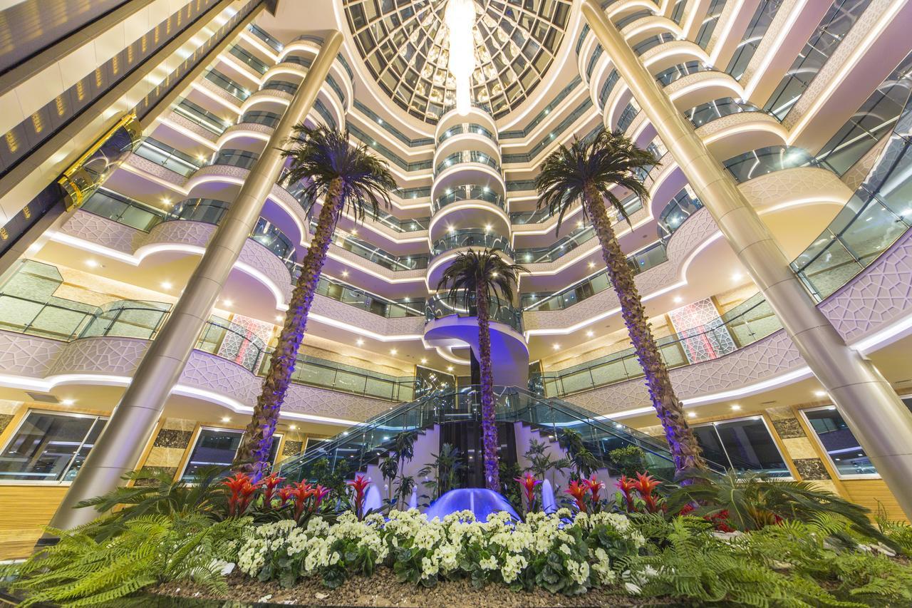 Lonicera World Resort&Spa Hotel - Ultra All Inclusive Avsallar Exteriör bild