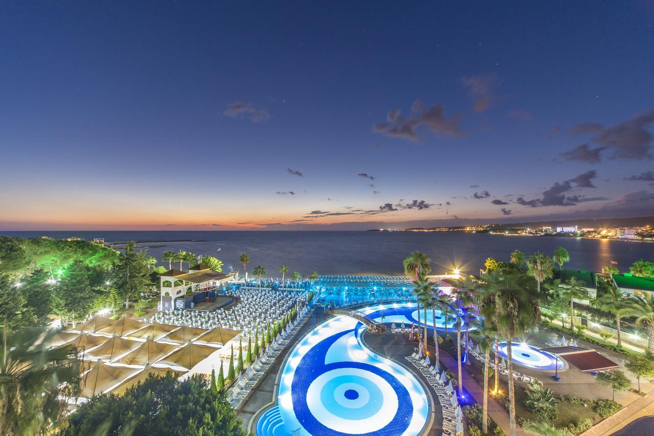 Lonicera World Resort&Spa Hotel - Ultra All Inclusive Avsallar Exteriör bild