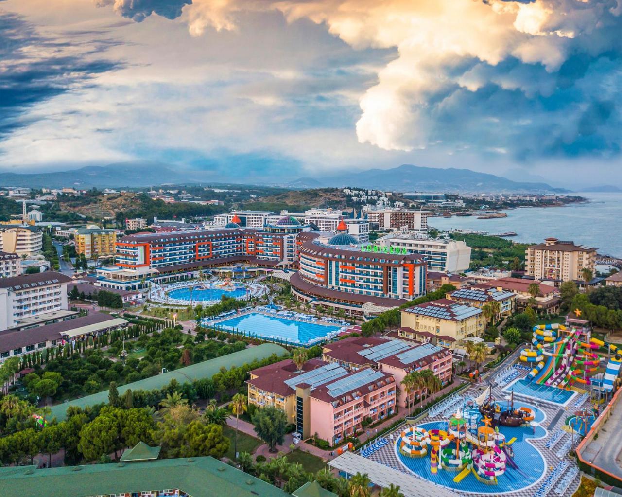 Lonicera World Resort&Spa Hotel - Ultra All Inclusive Avsallar Exteriör bild